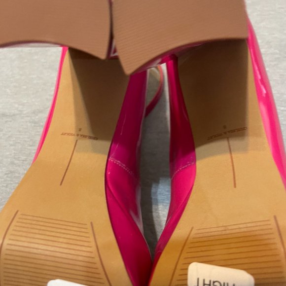 CHELSEA & VIOLET Pink Patente Platform. Ankle Strap. Size 8 - Picture 6 of 9